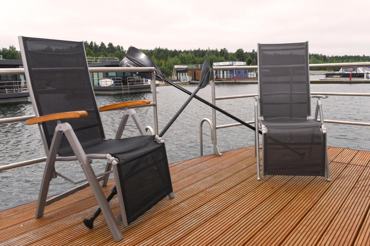 Hausboote Am Baerwalder See Traumhaus-Mieten Klitten Exterior foto
